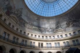 Le portail boursorama.com compte plus de 30 millions de visites mensuelles et plus de 290 millions de pages vues par mois, en moyenne. Did Paris Overpay 86 Million Euros For The Musee Pinault Building Architectural Digest