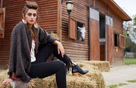 صور ممثلات تركيات إسراء بيلجيتش Esra Bilgic Turkish Beauty Movie Fashion