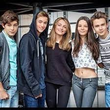 Alla fine della terza stagione la disney non ha confermato una nuova serie; 17 Alex And Co Ideas Alex Disney Channel Nicole