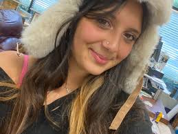 Our team is awesome!! Come volunteer with us, even if you only have an hour  or so! We'd love to host you. Weekend volunteers needed as well! #volunteer  #volunteering #foodsecurity #donate #thrift #