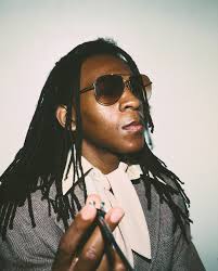 NOREMAC PHOTO(cameron backwards) (@untitledwordz)