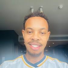 I used to think bulls🐃 were crazy for chasing red flags 🚩 but here I am  🤷🏻‍♂️