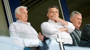 A börtönnel fenyegetett milliárdos szerint nevetséges és megalapozatlan az ügyészség vádja, a szálakat pedig csányi sándor. 6 9 Milliardra Becsulik Az Orban Csalad Vagyonat 24 Hu