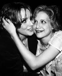 Dedicated to brittany murphy ♡ may brittany get the justice she deserves ♡ ♡ twitter: Pin By Petra On Heckyeah90sgirls Winona Ryder Winona Singer