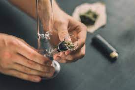 Check spelling or type a new query. How To Clean Your Glass Pipes Bongs And Bubblers Quick Easy Fluent
