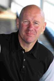 Eastleigh win in style