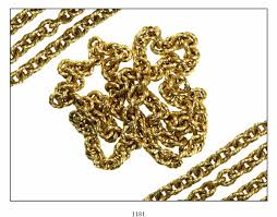 This is fairly unique for a man's chain, but definitely worth checking out! Gold Money Chain 118 Twisted Links 226 5 Grams 1715 Fleet