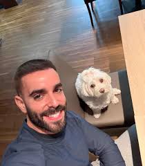 Guy Sandelowsky (@the_dog_dr) • Instagram photos and videos