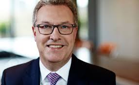 Please be aware that the external site policies will differ from our website terms and conditions and privacy policy. Hsbc Beruft Niederlassungsleiter