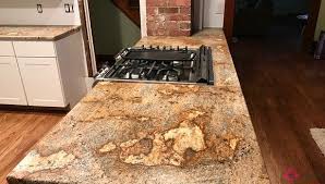 Kuchen Granit Bank Farben Und Modelle Die Eine Ganze Neue Atmosphare Haben In 2020 Arbeitsflachen Granit Granit Arbeitsplatte