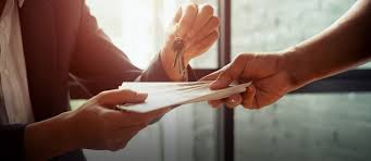 Can a real estate agent give commission to buyer. Commission Of Real Estate Agents On Property Deals Zameen Blog