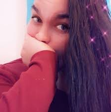 Danielle Caudill's Instagram, Twitter & Facebook