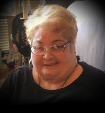 Ana Mafi's Instagram, Twitter & Facebook