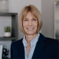 Lisa Minklei Email & Phone Number