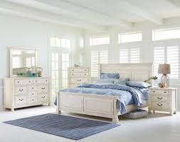 Chesapeake Bay Queen Bedroom Group By Standard Furniture At Ivan Smith Furniture Bedroom Set Bedroom Design King Bedroom Sets