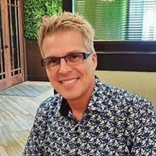 Brett Watson's Instagram, Twitter & Facebook