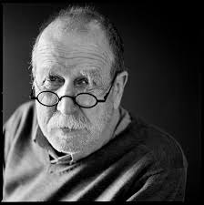 Snijder literally means cutter, referring to a taylor or a woodcarver. A L Snijders Bianca