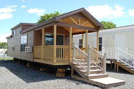It is a large cabin that provides a great experience in the mountains of southwestern montana. Model Homes Fork Creek
