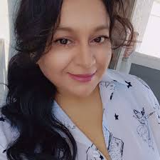 The thrill of the chill! Drop a 🍁 if you're dressed for fall.