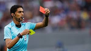 Mais dans quelles conditions ? Suspendu Pour La Vie A Un Arbitre Qu Il Sifflait Au Monde Russe 2018 Suspension De Futbol