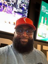 Leon Tynes's Instagram, Twitter & Facebook