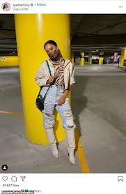 Latest on golden state warriors point guard stephen curry including news, stats, videos, highlights and more on espn. Ayesha Curry Shares Post Game Self Portrait After Husband Steph Scores Career High Of 62 Points Aktuelle Boulevard Nachrichten Und Fotogalerien Zu Stars Sternchen