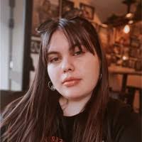 20+ "Chloe Waters" profiles