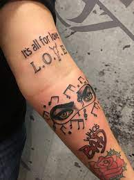 Finished my michael jackson tattoo today, i got this specific autograph tattooed because this was the last (june 24, 2009) autograph he gave. Michael Jackson Tattoos Michael Jackson Official Site
