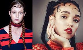Maybe you would like to learn more about one of these? Coiffure Annees 90 Les Coiffures Des Annees 90 Font Leur Retour