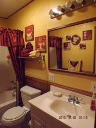 You Too Can Make A Small Bath Beautiful Using Inexpensive Wall Decor Purchased From Dollar General And Family Dollar Home Decor Tree House Decor Elderly Home