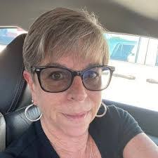 Nancy Flack's Instagram, Twitter & Facebook