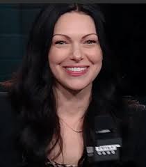 Laura prepon height 5 feet 10 inches (178 cm/ 1.7 m) and weight 64 kg (141 lbs). Laura Prepon Bio Height Wiki Boyfriend Age Net Worth Biographybd