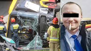 Kierowca autobusu, kierowca autobusu miejskiego, stanowisku kierowcy autobusu i inne na stronie indeed.com. Sad Wypuszcza Sprawce Tragicznego Wypadku Autobusowego