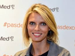 Merci @sylvietellier et lolo pour ces moments magiques et inoubliables hahah, a salué alexandra. Sylvie Tellier Ce Moment Ou Elle A Du Choisir Entre Sa Carriere Et Son Mariage
