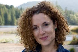 Can anyone recommend an english-speaking architect in or around Urbino, who  could help with renovation/ remodelling of a house? Thanks!