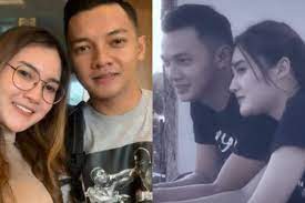 Pertanyaan itu tersirat setelah foto pernikahan nella kharisma dan dory harsa beredar. 10 Momen Romantis Nella Kharisma Dan Dory Harsa Yang Menyita Perhatian