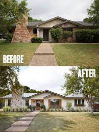 11 Best House Exterior Renovations By Joanna Gaines Nikki S Plate Exterior House Renovation Brick Exterior House Ranch House Exterior
