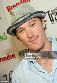 210 Explicit Ills Photos & High Res Pictures