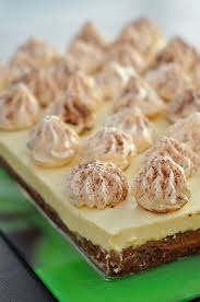 Entremet Genoise Chocolat Mousse Chocolat Bavarois Chocolat Blanc Meringues Cacaotees Mousse Au Chocolat Genoise Chocolat Et Bavarois Chocolat