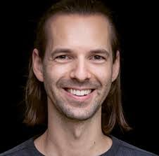 Stephanie Hacker's Instagram, Twitter & Facebook