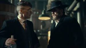 Voir peaky blinders saison 4 épisode 3 en streaming vostfr et vf. The Tie Clip Vintage Of Thomas Shelby Cillian Murphy In Peaky Blinders S04e04 The Tie Clip Vintage Wor In 2021 Peaky Blinders Cillian Murphy Silver Tie Clip