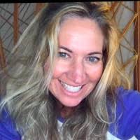 Jill Rinaldi's Instagram, Twitter & Facebook