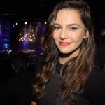 Veja também todas as fotos e vídeos de titi muller. Taina Muller Elogia Irma Titi Apos Desabafo Em Transmissao Ao Vivo Do Lollapalooza Orgulho Da Mana Jetss