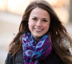 Laura Tweed's Instagram, Twitter & Facebook