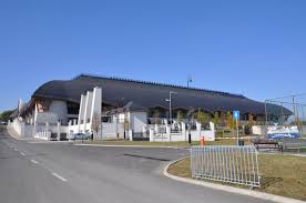 A moovit ingyenes térképeket és élő útirányokat kínál, hogy segítsen navigálni a városon át. File Felcsut Puskas Akademia Pancho Arena 12 Jpg Wikimedia Commons