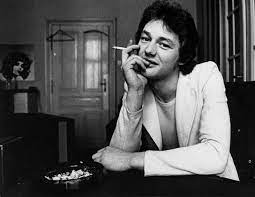 Facebook gives people the power. Es Lebe Der Zentralfriedhof Wolfgang Ambros Last Fm