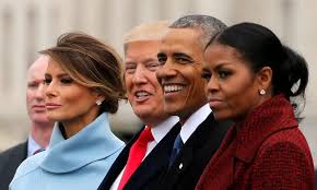 "Espetáculo de circo", diz Obama sobre vídeo racista postado por Trump