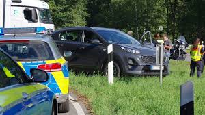 New olympic eventing champion laura collett had already won her biggest battle before taking team gold at the tokyo games. Https Www Noz De Deutschland Welt Politik Artikel 2097429 Kloeckner Fordert Handel Auf Auf Torf In Der Blumenerde Verzichten 2020 01 08 Daily 0 8 Https Www Noz De Media 2020 07 31 Blumenerde Enthaelt Haeufig Torf