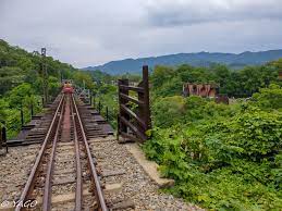 苗栗 花露農場與龍騰斷橋舊山線鐵道自行車 阿果阿貓 台南多元計程車自由行 痞客邦 railroad tracks formosa railroad
