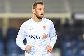 Born on february 5th, 1992 in ouderkerk aan den ijssel, netherlands. Inter Defender Stefan De Vrij To Start For The Netherlands Against Bosnia This Evening